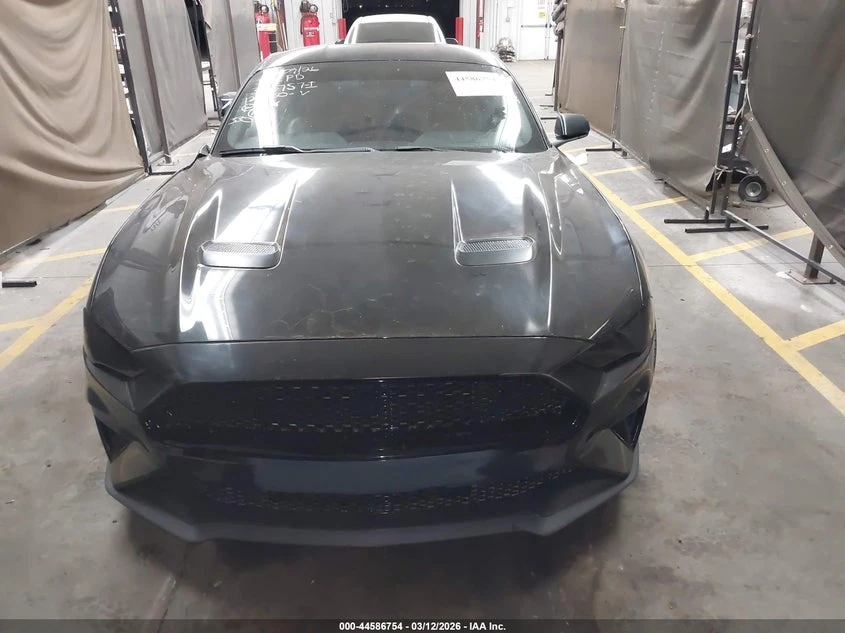 Ford Mustang 2.3l Ecoboost Fastback, снимка 12 - Автомобили и джипове - 54128307