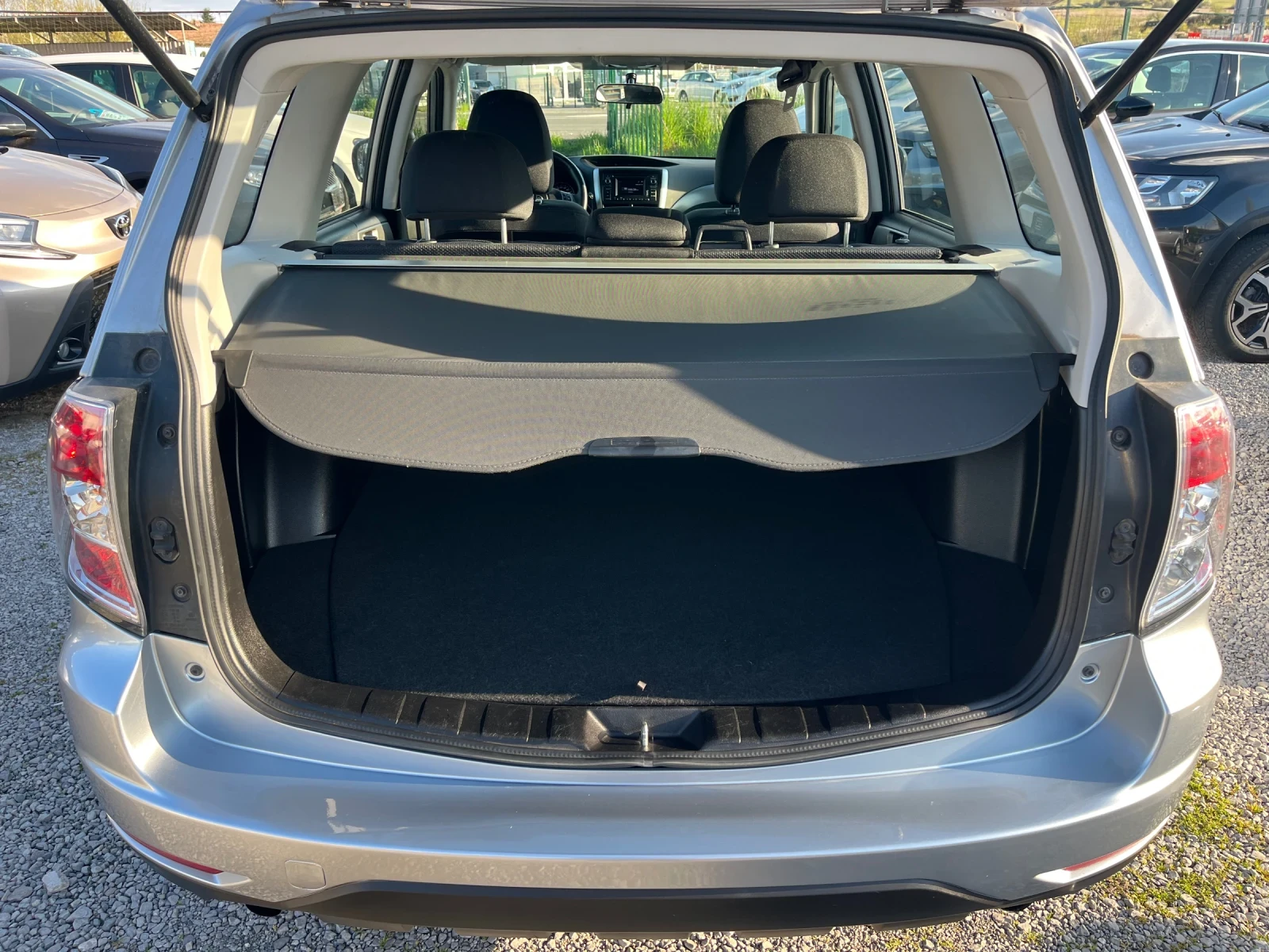 Subaru Forester 2.0i GPL, AWD Face, снимка 13 - Автомобили и джипове - 54305792