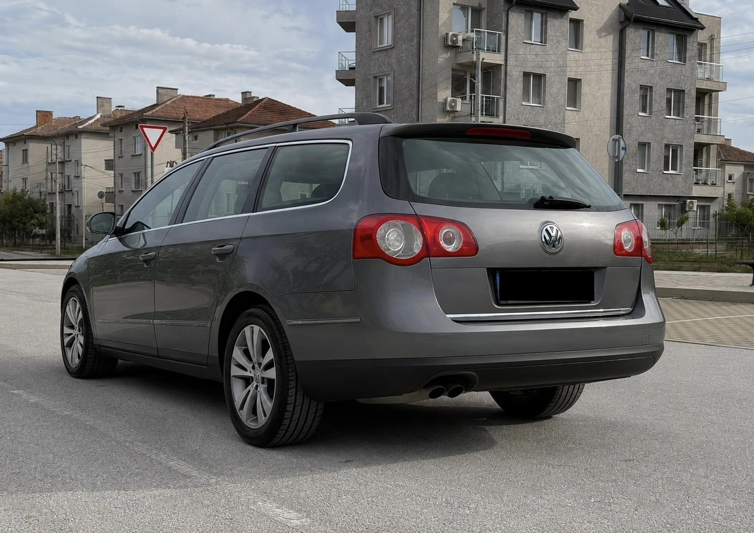 VW Passat 2.0TDI DSG * ЛИЗИНГ, снимка 4 - Автомобили и джипове - 54499392
