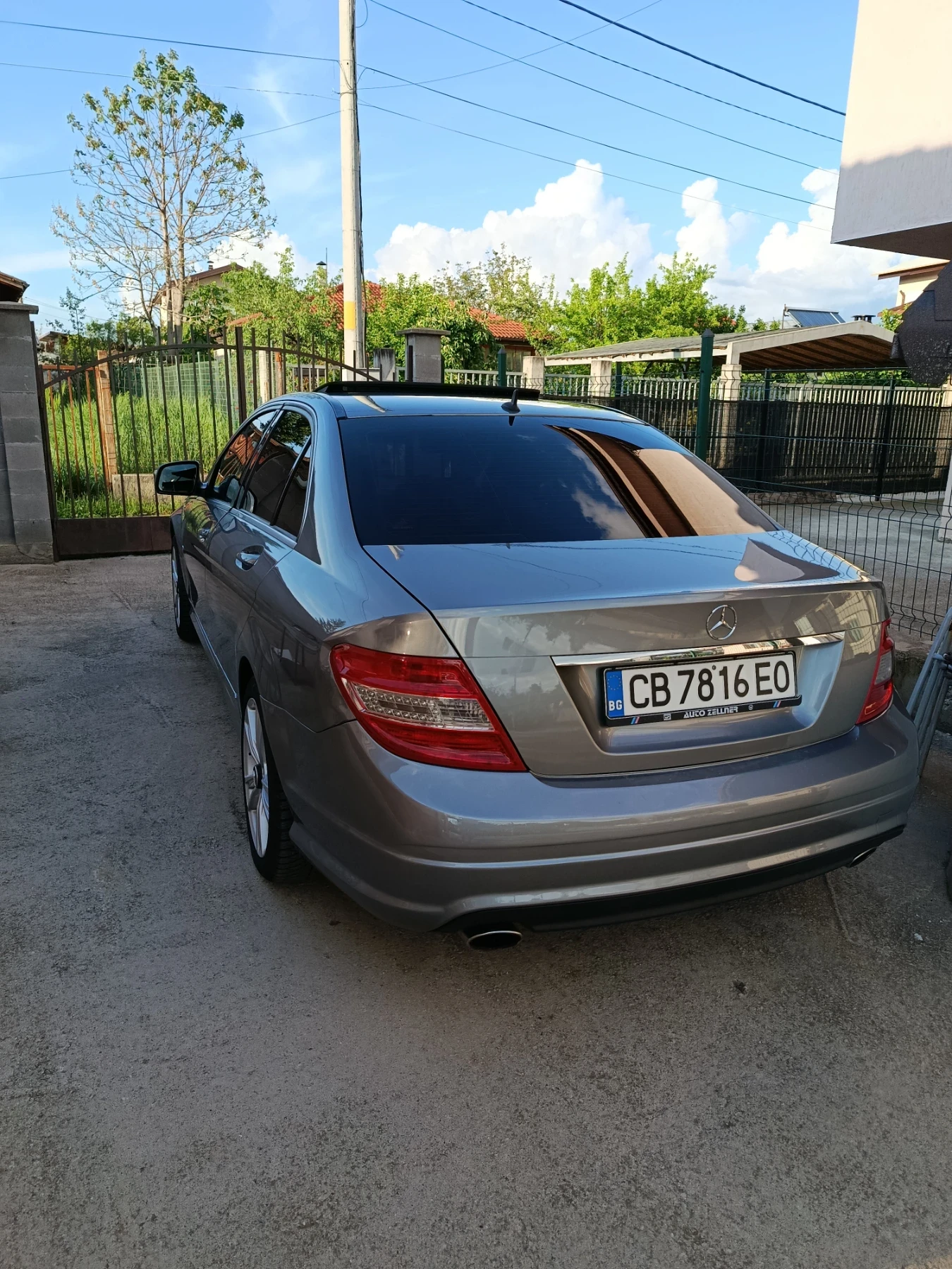 Mercedes-Benz C 320, снимка 11 - Автомобили и джипове - 54663117