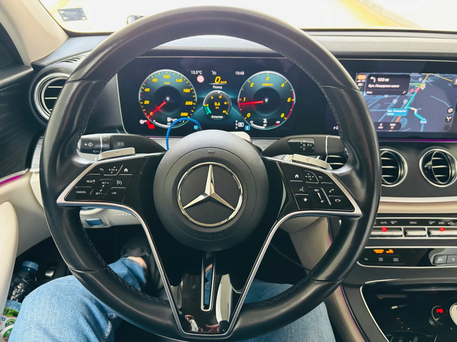 Mercedes-Benz E 220 Avantgard, снимка 13 - Автомобили и джипове - 54824784
