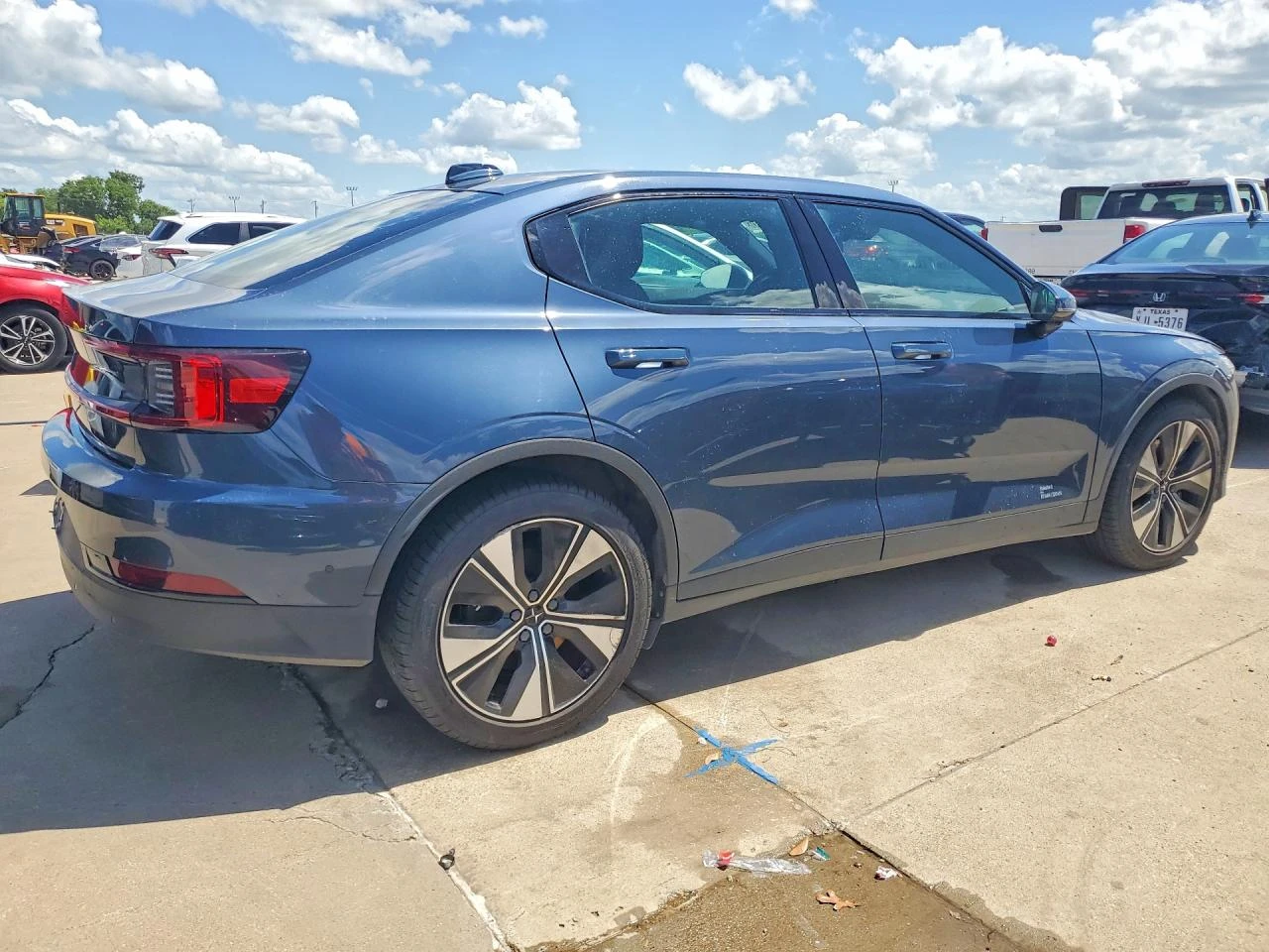 Polestar 2 ПОДГРЕВ* КАМЕРА* KEYLESS, снимка 6 - Автомобили и джипове - 55029752