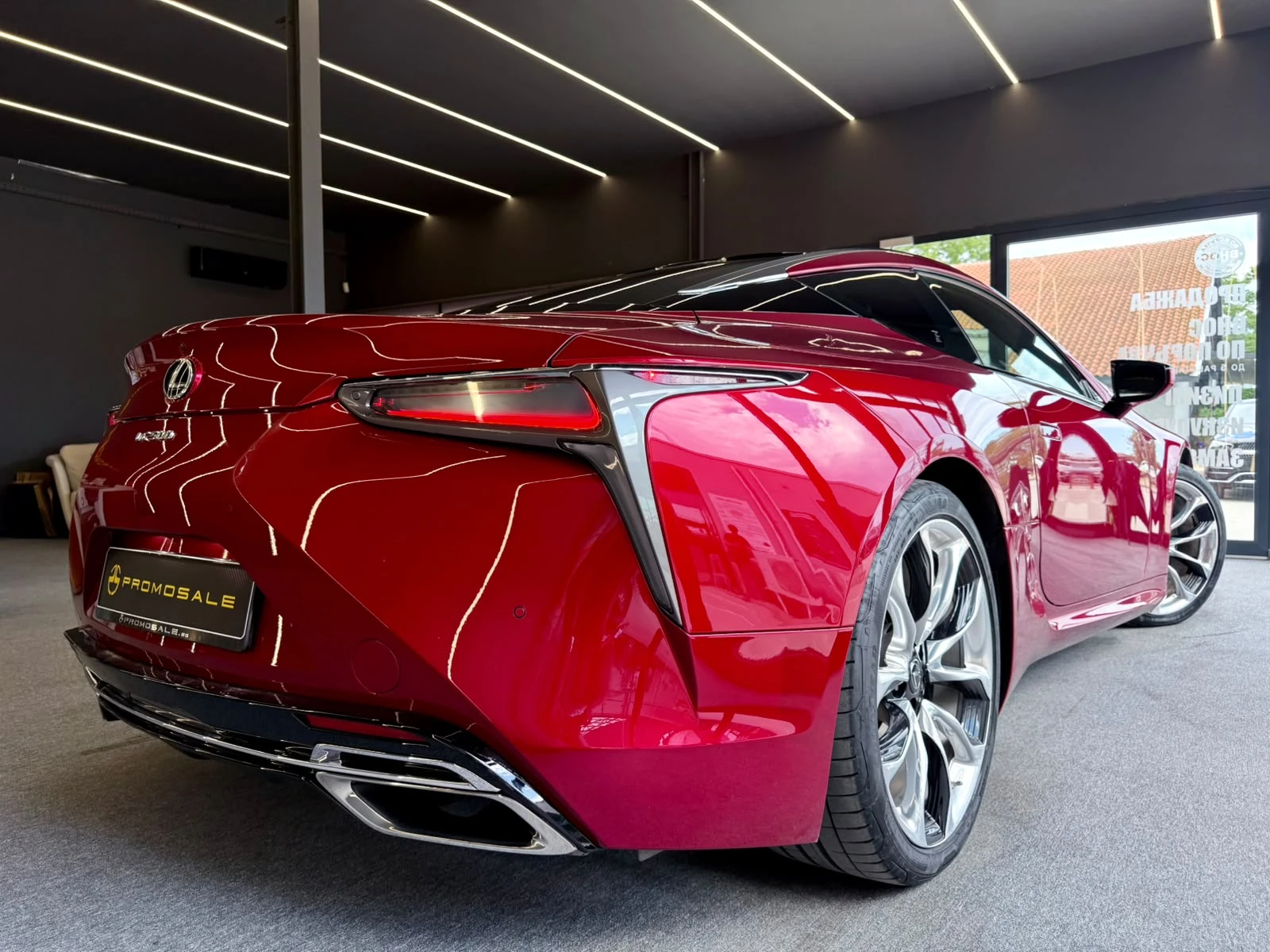 Lexus LC 500 V8* Full* 360* Mark Levinson * ЛИЗИНГ, снимка 6 - Автомобили и джипове - 55238154