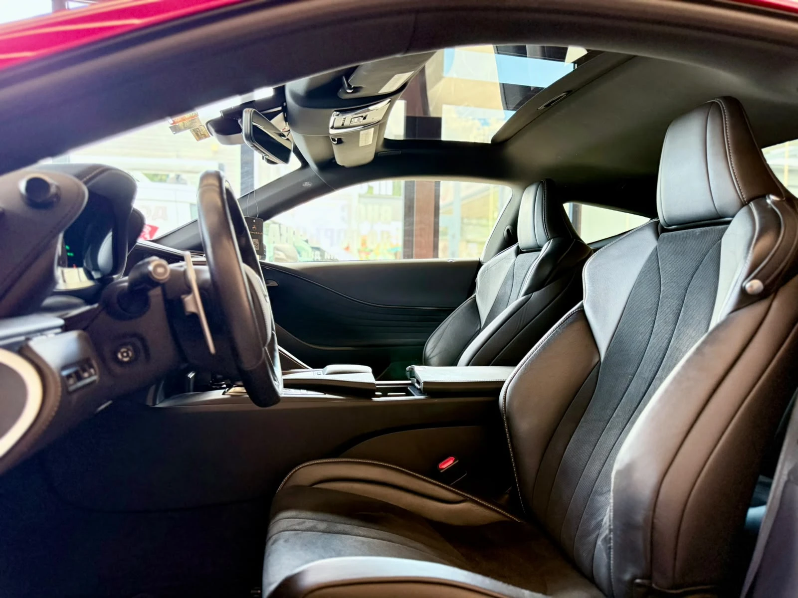 Lexus LC 500 V8* Full* 360* Mark Levinson * ЛИЗИНГ, снимка 8 - Автомобили и джипове - 55238154