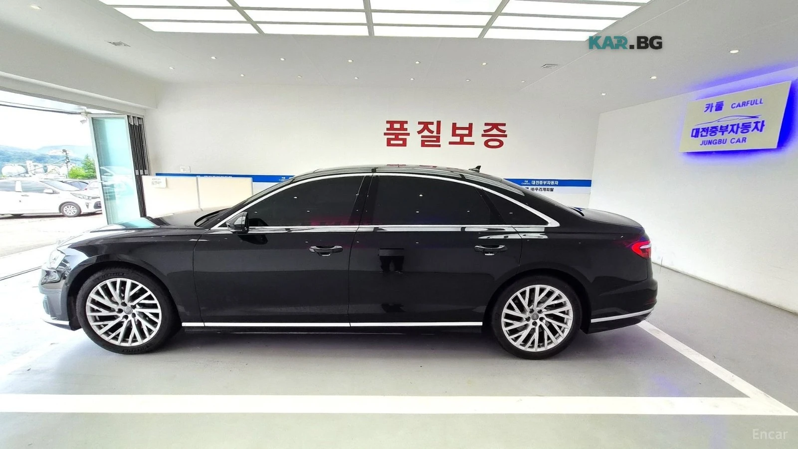 Audi A8 D5* 55 TFSI QUATTRO* LWB* МАСАЖ* TV* ХЕДЪП* 360* , снимка 3 - Автомобили и джипове - 55892424