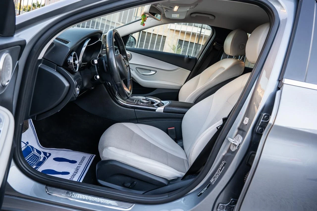 Mercedes-Benz C 220 CDI-BlueTEC-AVANTGARDE-ASSIST-FUL LED-AMBIENT-TOP, снимка 11 - Автомобили и джипове - 56133237