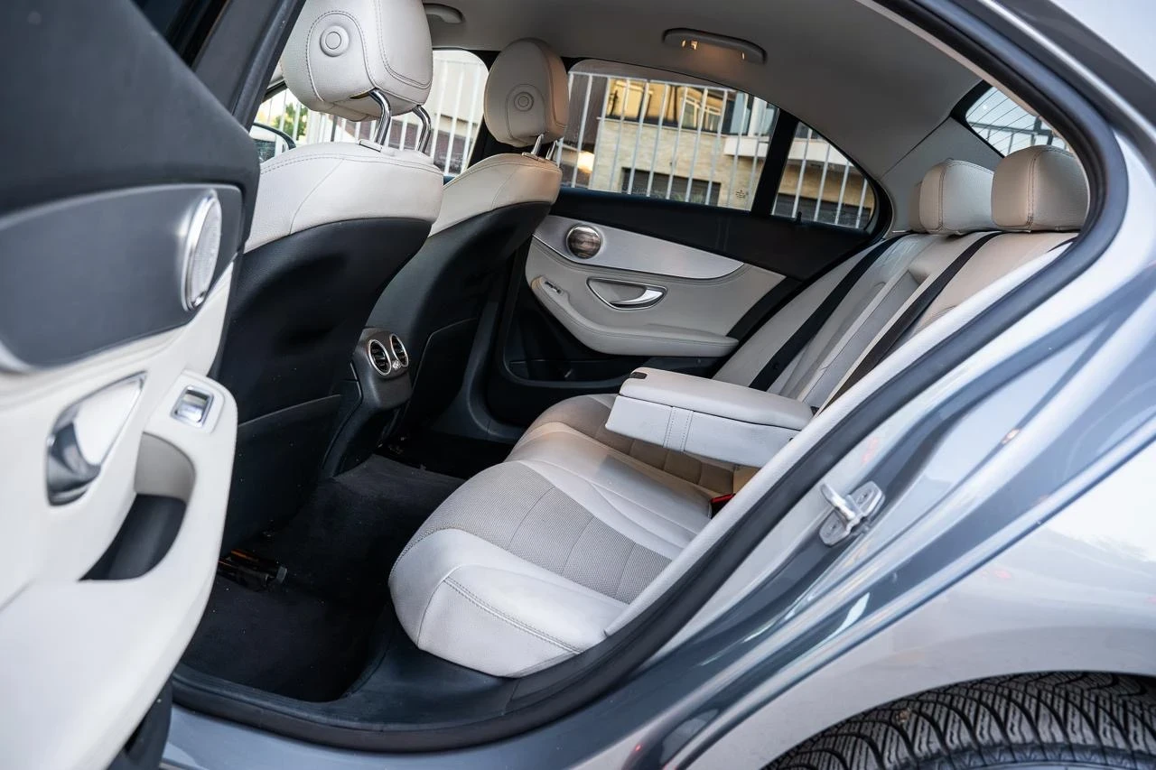 Mercedes-Benz C 220 CDI-BlueTEC-AVANTGARDE-ASSIST-FUL LED-AMBIENT-TOP, снимка 13 - Автомобили и джипове - 56133237