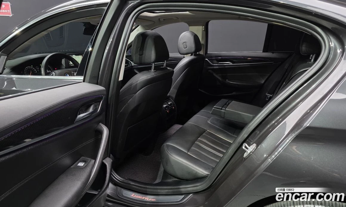 BMW 520 520i Luxury, снимка 16 - Автомобили и джипове - 56418665