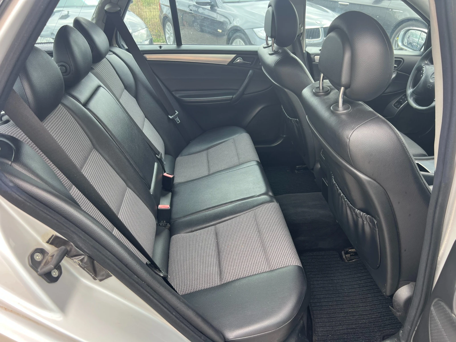 Mercedes-Benz C 240 | Mobile.bg � ����������� 13