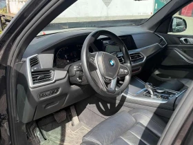 BMW X5 * xDrive40i * ПОДГРЕВИ * ПАНО * 2 КЛЮЧА * CARFAX *, снимка 5