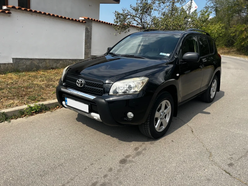 Toyota Rav4 2.0 Бензин. Автоматик .Пълна сервизна история, снимка 4 - Автомобили и джипове - 47142212