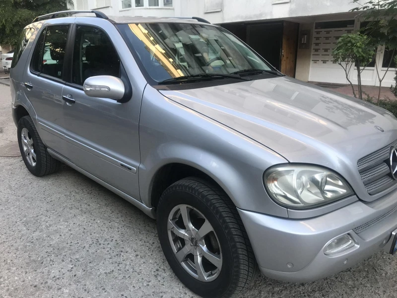 Mercedes-Benz ML 270, снимка 1 - Автомобили и джипове - 47622775