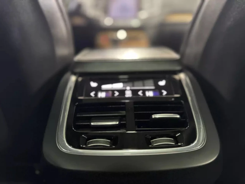 Volvo Xc90 T6 Inscription/Подгрев/Панорама/Keyless/Лизинг, снимка 12 - Автомобили и джипове - 52318057