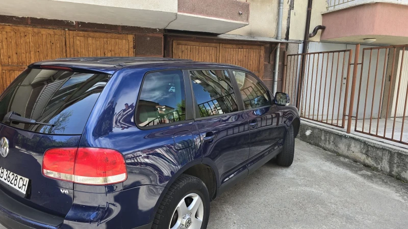 VW Touareg, снимка 6 - Автомобили и джипове - 52306871