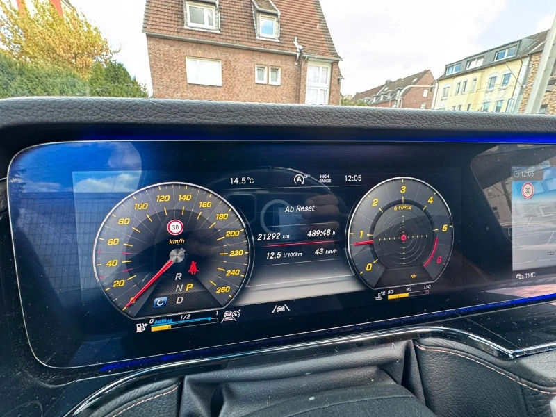 Mercedes-Benz G 400 d* 4M* AMG* DISTR* MEMORY* BURM* 360CAM* , снимка 8 - Автомобили и джипове - 52627790