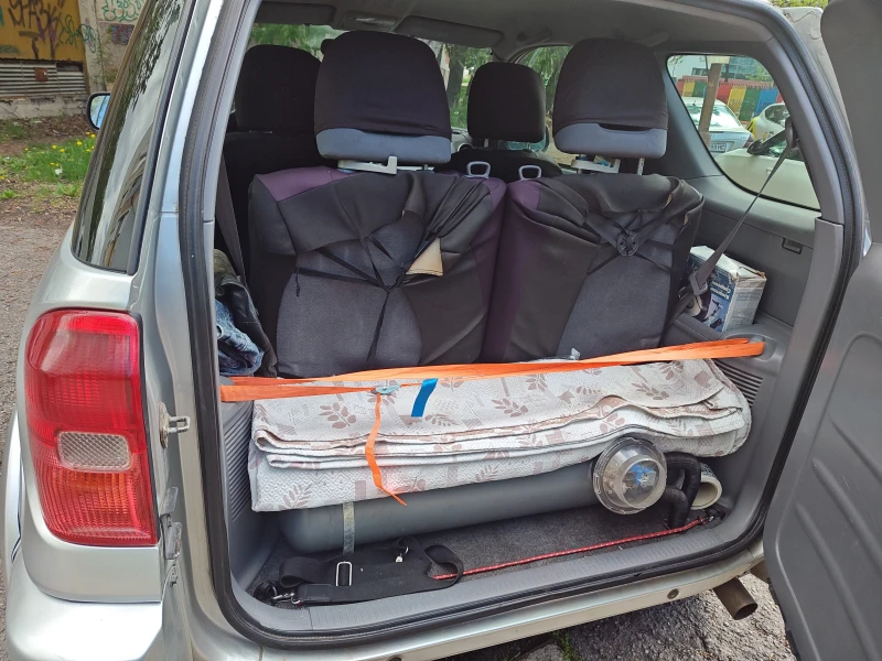 Toyota Rav4, снимка 2 - Автомобили и джипове - 52679540