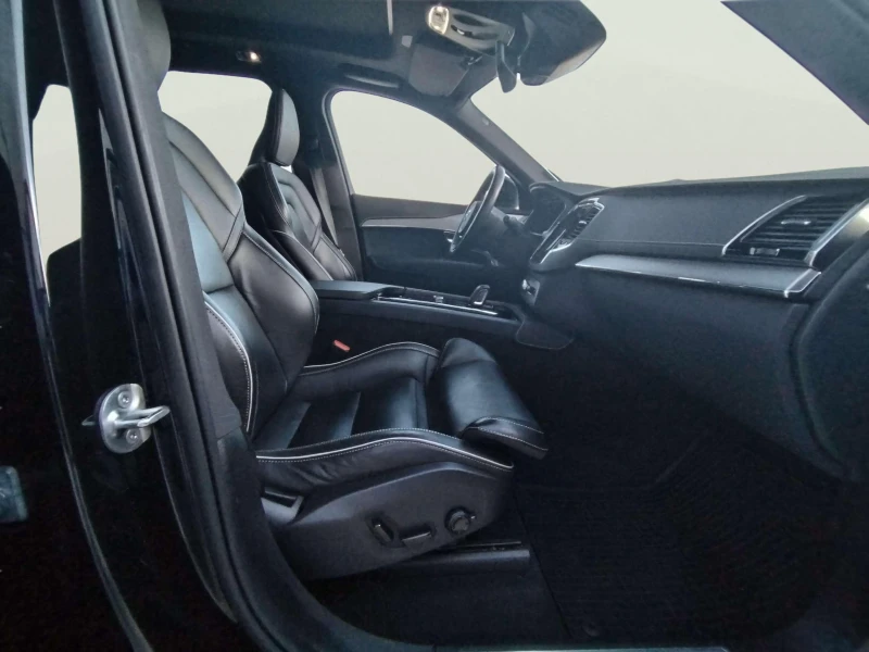 Volvo Xc90 2.0 B5, снимка 9 - Автомобили и джипове - 52814585