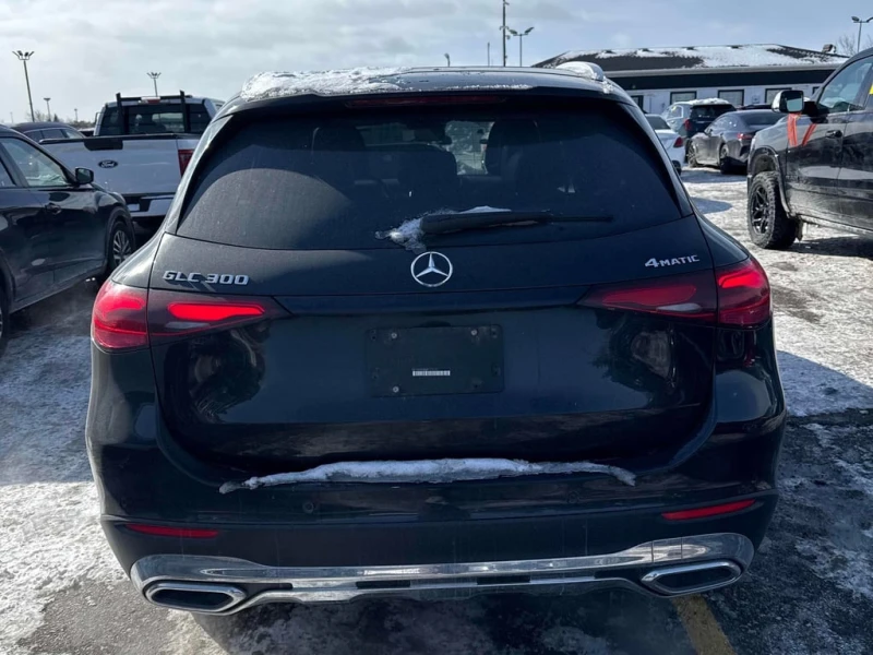 Mercedes-Benz GLC 300 / AWD / CARFAX / БЕЗ ПЪРВОНАЧАЛНА ВНОСКА, снимка 4 - Автомобили и джипове - 53298776