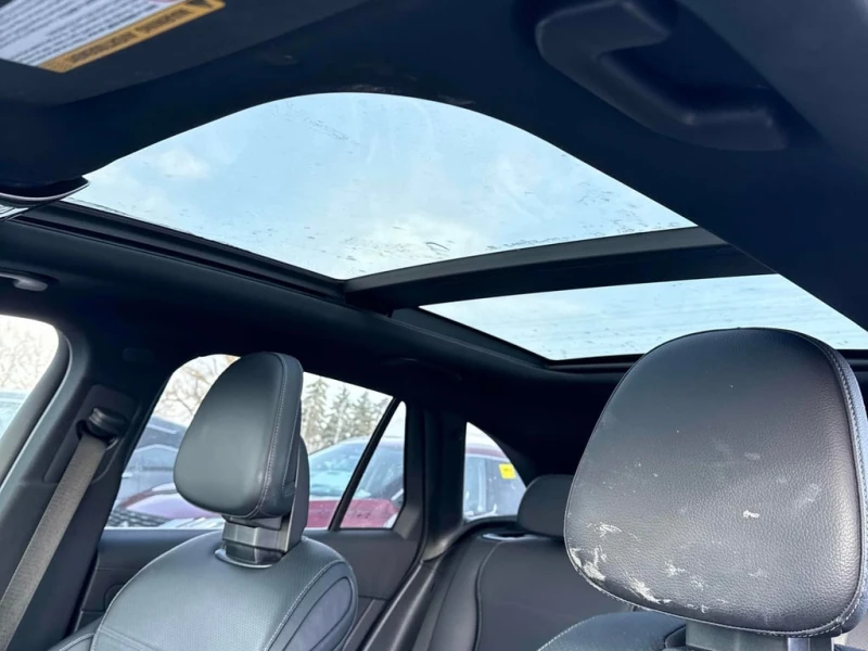 Mercedes-Benz GLC 300 / AWD / CARFAX / БЕЗ ПЪРВОНАЧАЛНА ВНОСКА, снимка 10 - Автомобили и джипове - 53298776