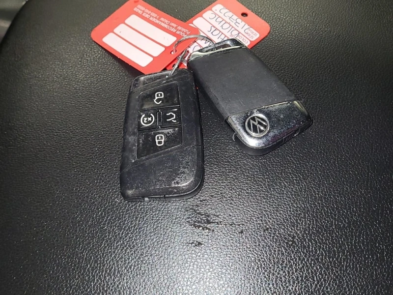 VW Atlas CROSS SPORT /EXECLINE/4х4, снимка 15 - Автомобили и джипове - 53467838