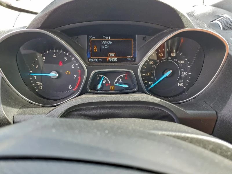 Ford Escape 2.0L 4 4x4 w/Front Whl Drv, снимка 12 - Автомобили и джипове - 53048301