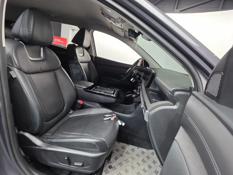 Hyundai Tucson Gasoline 1.6 Turbo 2WD| 180к.с., снимка 10 - Автомобили и джипове - 56127384