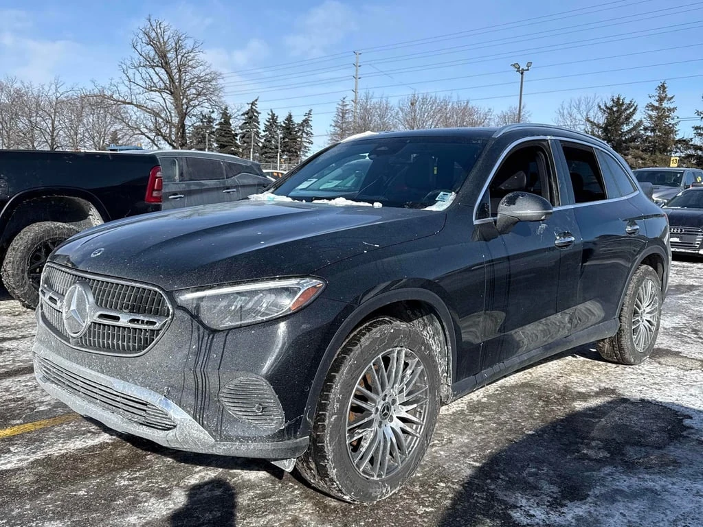 Mercedes-Benz GLC 300 / AWD / CARFAX / БЕЗ ПЪРВОНАЧАЛНА ВНОСКА - изображение 2