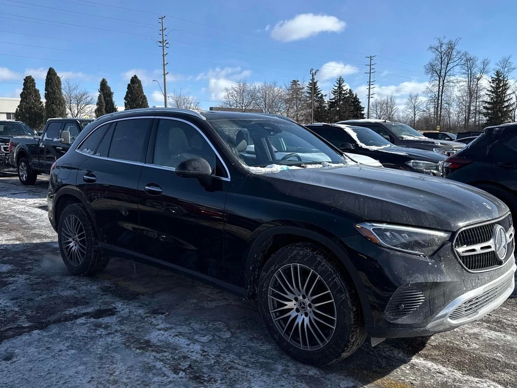 Mercedes-Benz GLC 300 / AWD / CARFAX / БЕЗ ПЪРВОНАЧАЛНА ВНОСКА - изображение 3