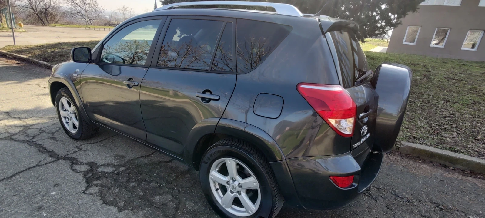 Toyota Rav4 2.2 D-KAT | Mobile.bg � ����������� 13