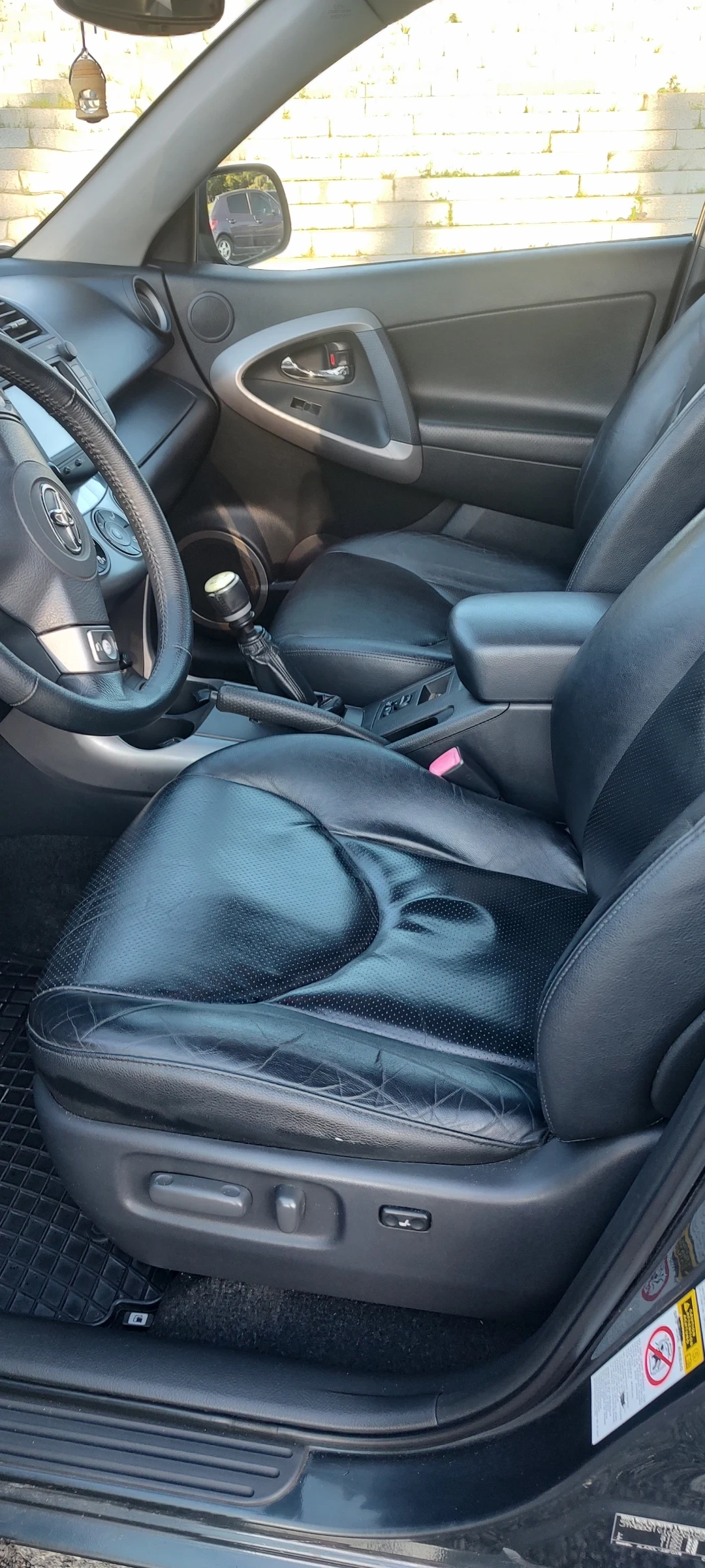 Toyota Rav4 2.2 D-KAT | Mobile.bg � ����������� 10