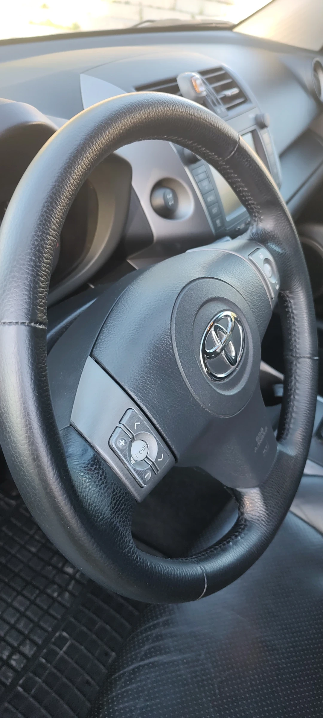 Toyota Rav4 2.2 D-KAT | Mobile.bg � ����������� 9