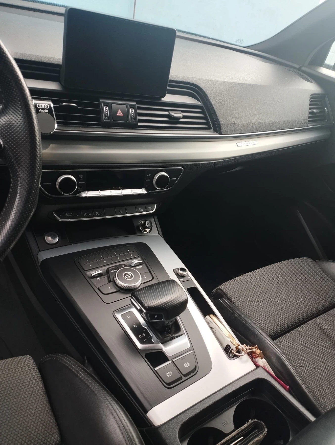 Audi Q5 40 TDI Quattro S-line, снимка 14 - Автомобили и джипове - 54721777
