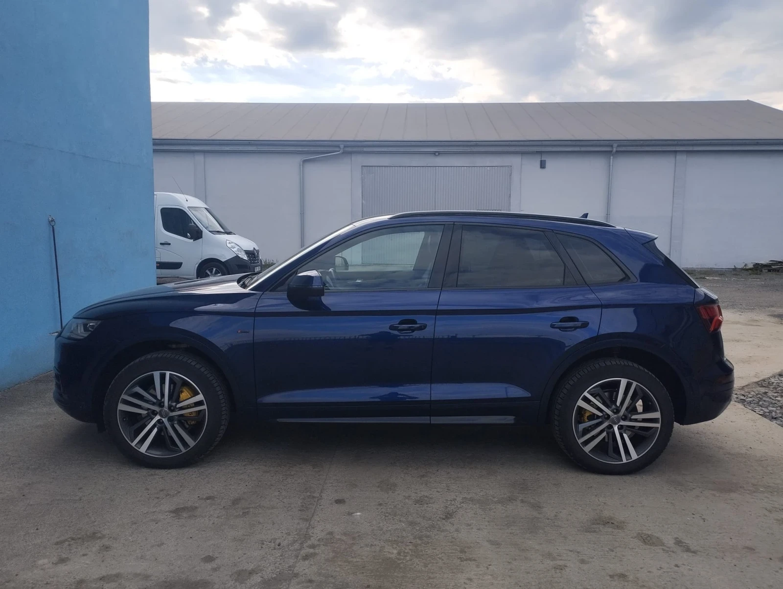 Audi Q5 40 TDI Quattro S-line, снимка 3 - Автомобили и джипове - 54721777