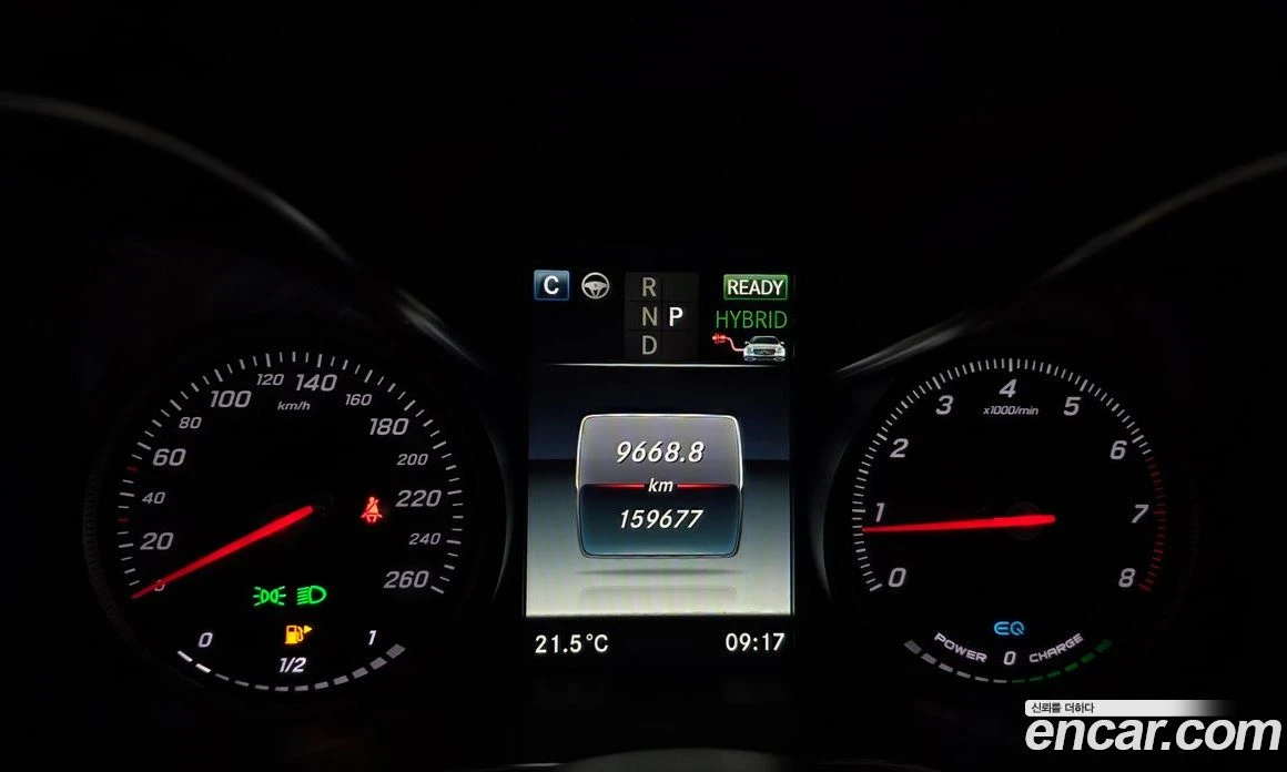 Mercedes-Benz GLC GLC350e 4MATIC Premium, снимка 8 - Автомобили и джипове - 56117405