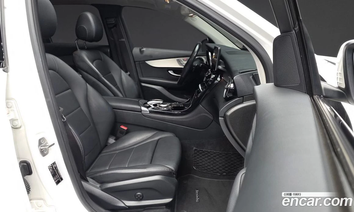 Mercedes-Benz GLC GLC350e 4MATIC Premium, снимка 11 - Автомобили и джипове - 56117405