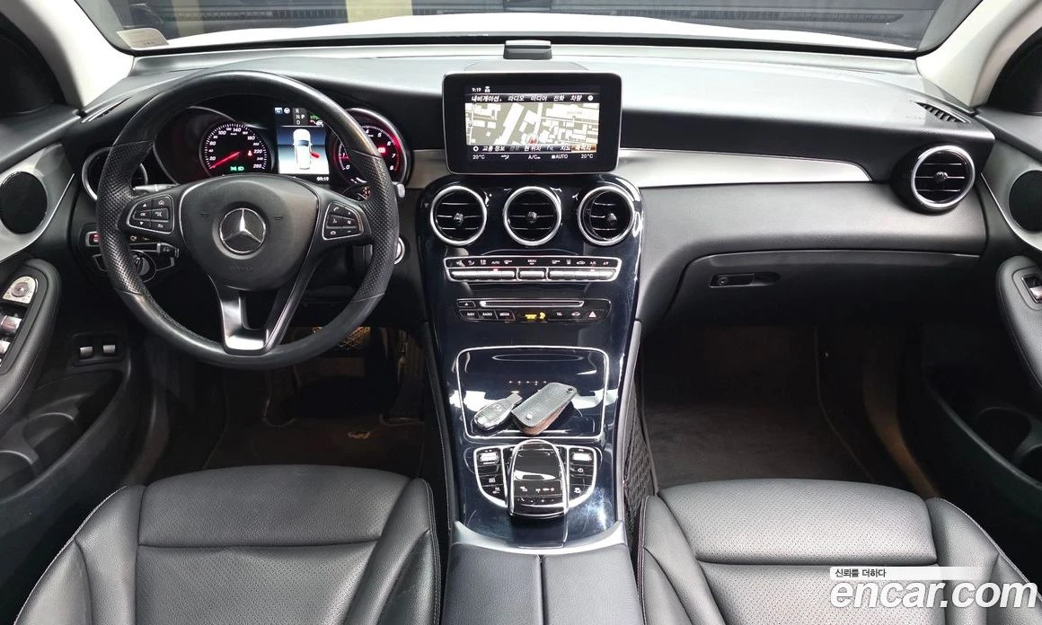 Mercedes-Benz GLC GLC350e 4MATIC Premium, снимка 7 - Автомобили и джипове - 56117405