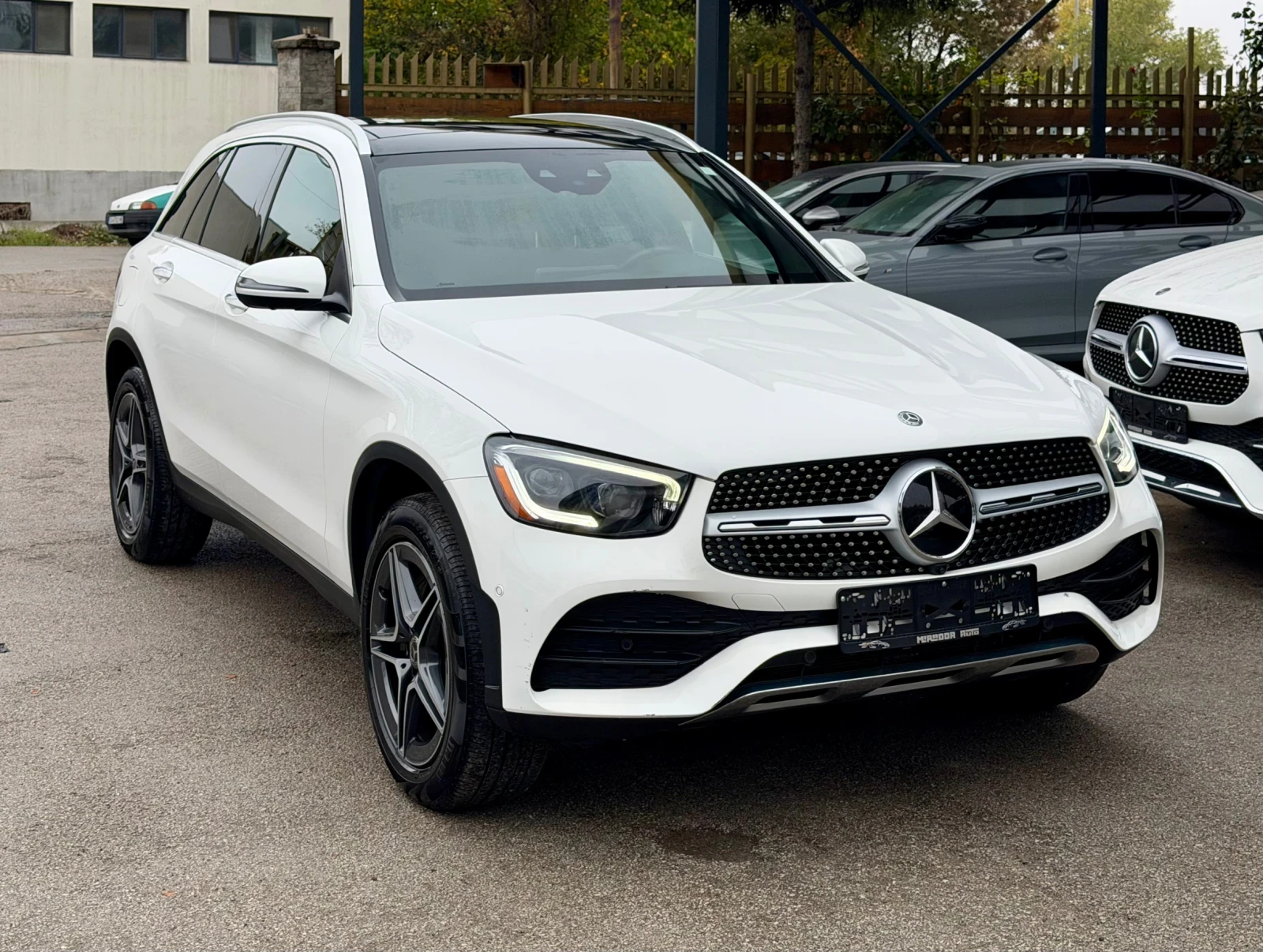 Mercedes-Benz GLC 300 AMG-Pack 4Matic | Дистроник