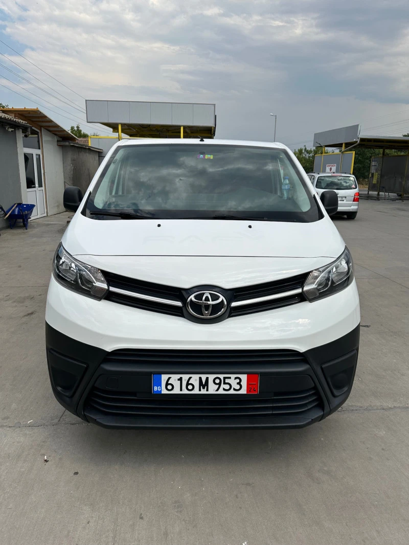 Toyota Proace Швейцария, снимка 2 - Бусове и автобуси - 47444156