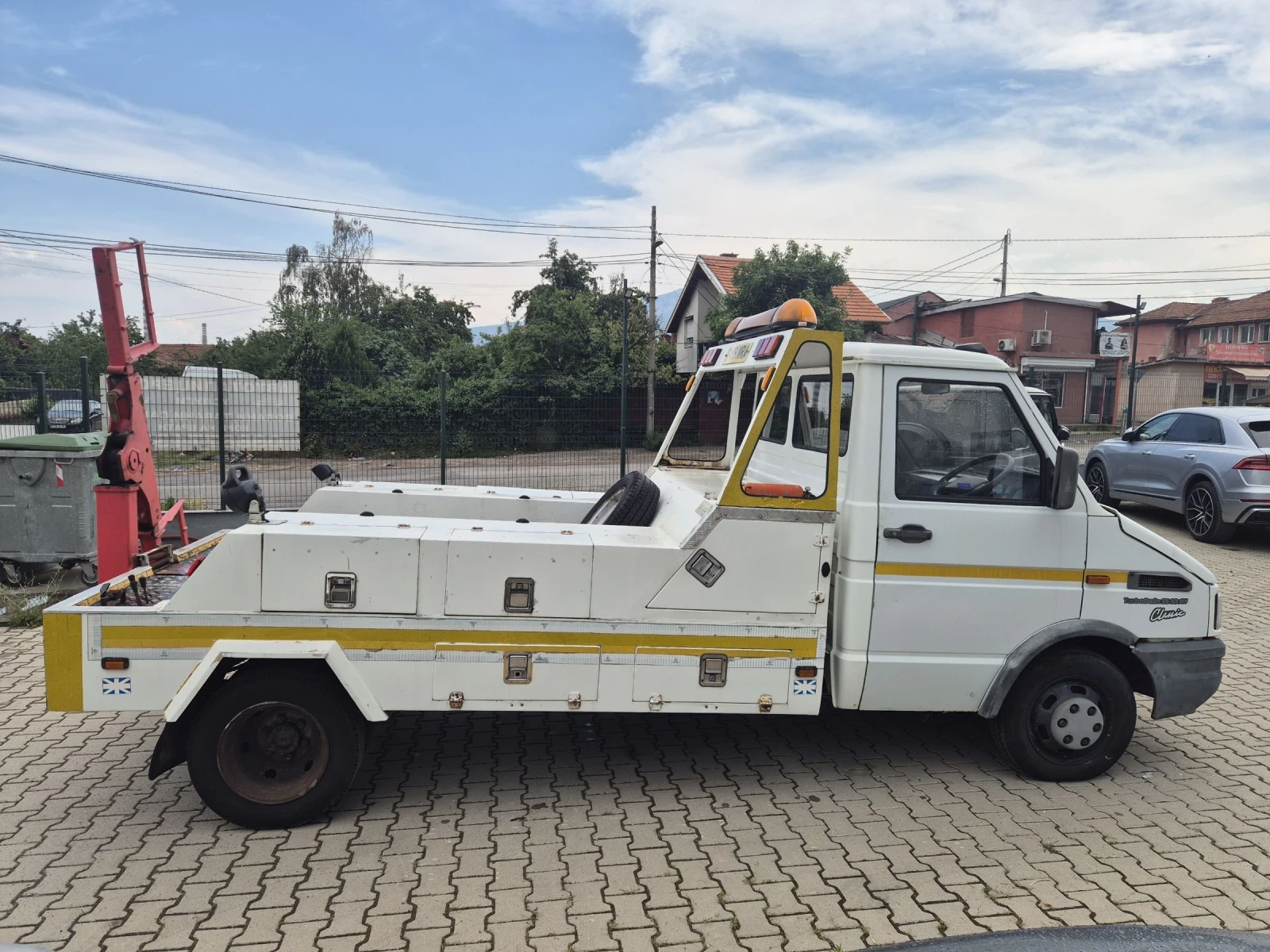 Iveco 3512 ПЪТНА ПОМОЩ!!!, снимка 8 - Бусове и автобуси - 55144761