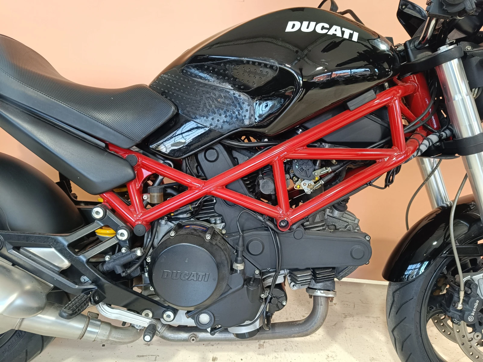 Ducati Monster 695 - изображение 7