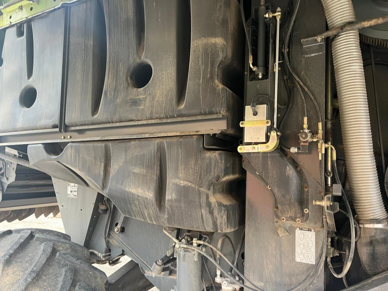 Комбайн Claas  LEXION 580 TT, снимка 12 - Селскостопанска техника - 52453181