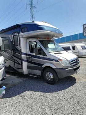 Кемпер Mercedes-Benz Dodge Fleetwood Pulse, снимка 3