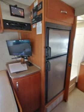 Кемпер Mercedes-Benz Dodge Fleetwood Pulse, снимка 17