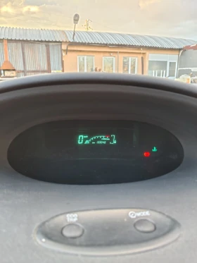 Toyota Yaris, снимка 11