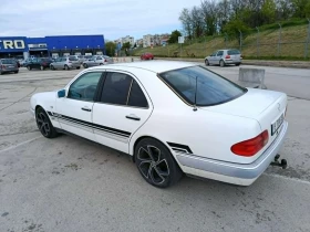 Mercedes-Benz 230 2.3, снимка 1