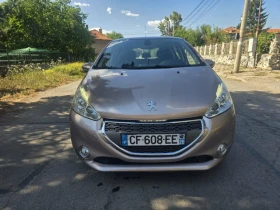 Peugeot 208 1.6i LED NAVI CLIMATRONIK , снимка 2