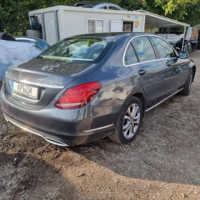     Mercedes-Benz C 300 Hybrid 