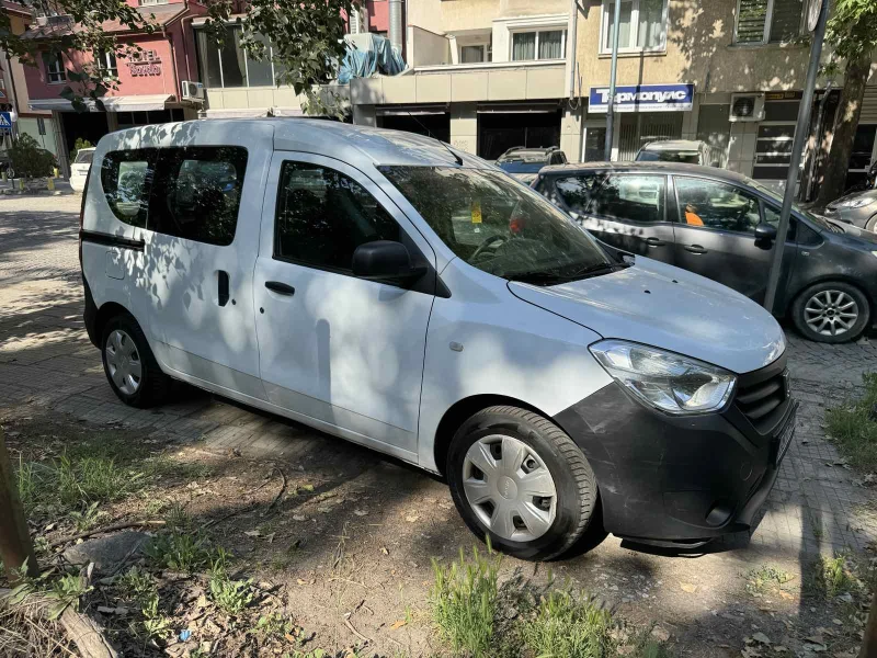 Dacia Dokker ГАЗ, снимка 3 - Автомобили и джипове - 47348625