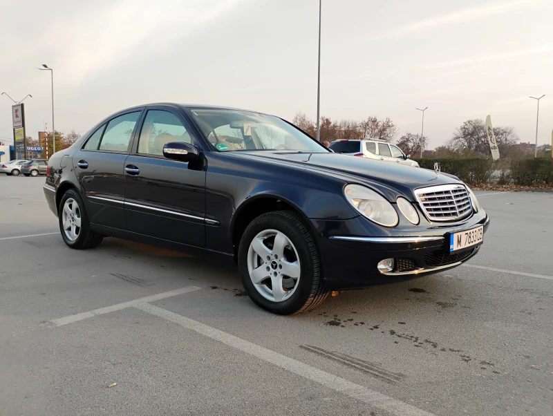 Mercedes-Benz E 320 ГАЗ* LPG* РЕГ* ОБСЛУЖЕН* , снимка 1 - Автомобили и джипове - 47906397