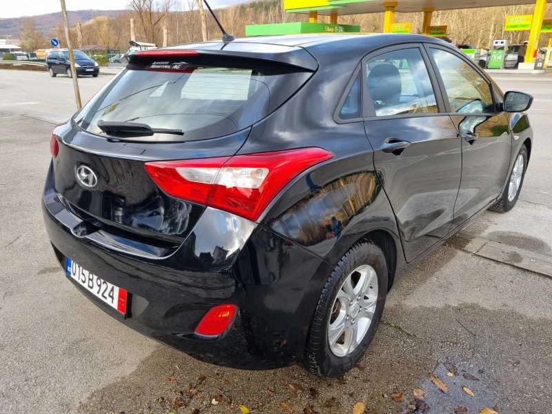 Hyundai I30 1.4i БЕНЗИН ШВЕЙЦАРИЯ, снимка 3 - Автомобили и джипове - 48085914